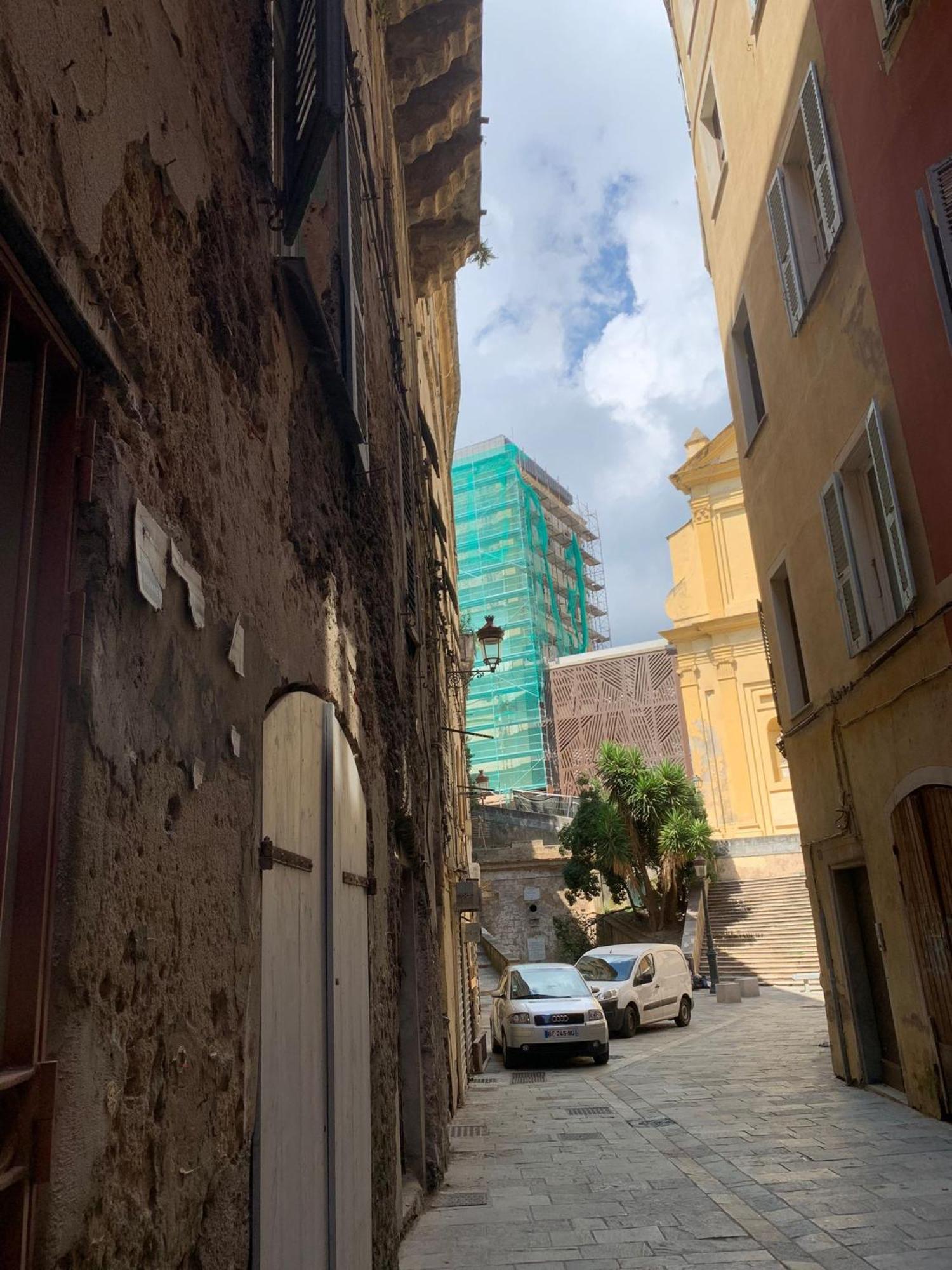 Maison Colonnes 4 Personnes Bastia  Eksteriør bilde