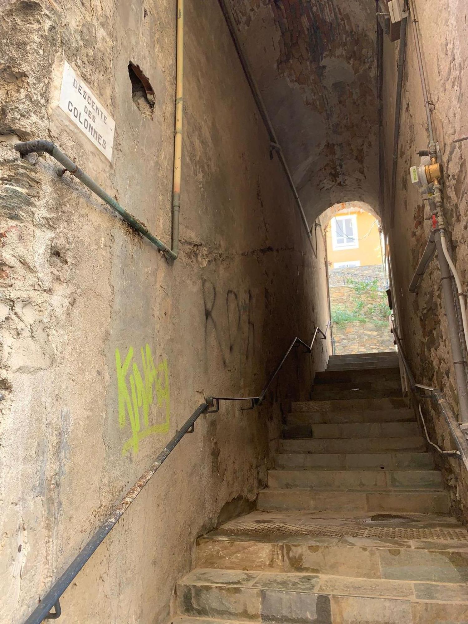 Maison Colonnes 4 Personnes Bastia  Eksteriør bilde